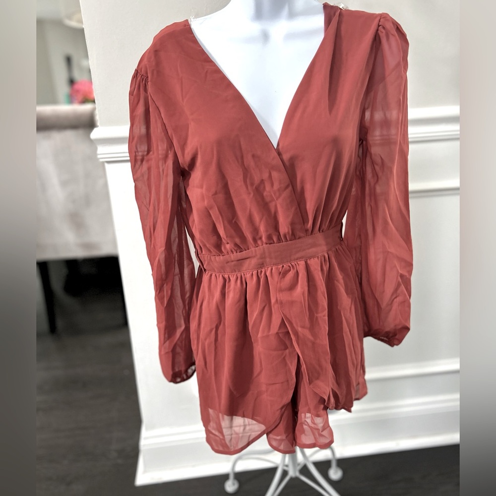 BRAND NEW ROMPER